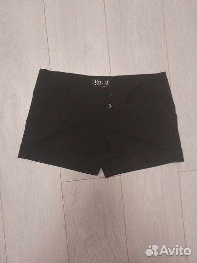 Шорты женские
