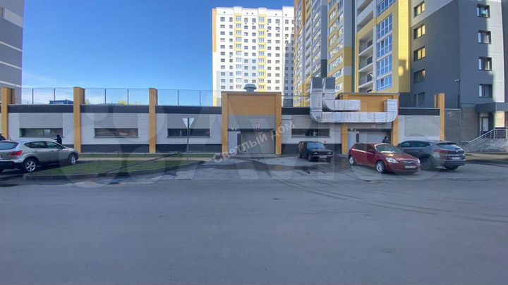 Машиноместо, 20 м²