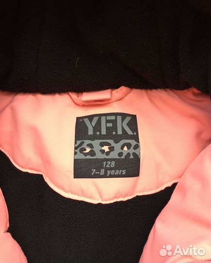 Куртка на девочку 128 см YFK