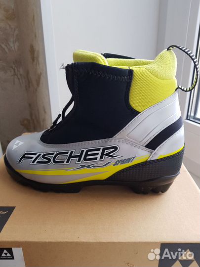 Лыжные ботинки fischer 36 размера