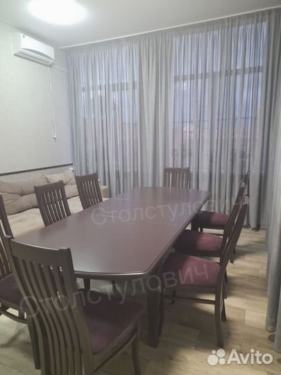 Столы и стулья