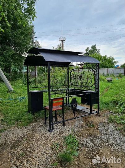 Беседка с мангалом