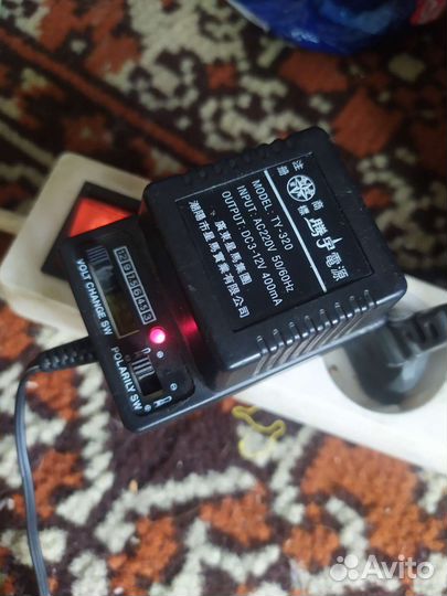 Радиоприемник с зарядным устройством