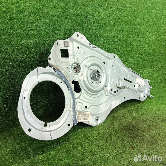 Стеклоподъемник передний правый Kia Sportage 3