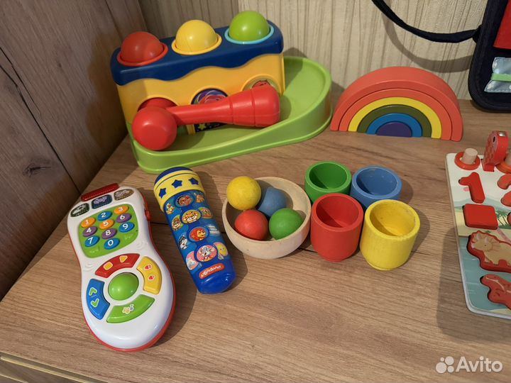 Развивающие игрушки для малышей