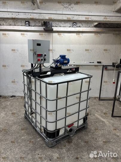 Химический реактор с подогревом и шкафом управления