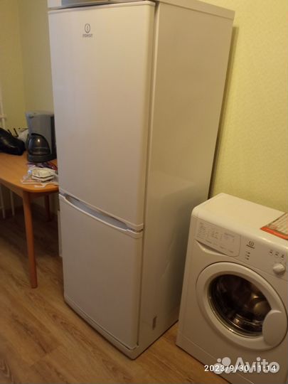 Indesit SB 167.027 Холодильник б/у