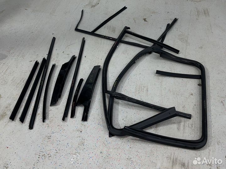 Молдинги двери BMW X7 G07