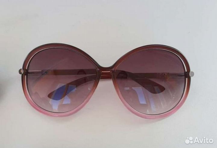 Солнцезащитные очки женские