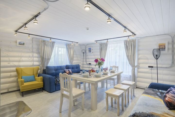 Дом 180 м² на участке 50 сот.