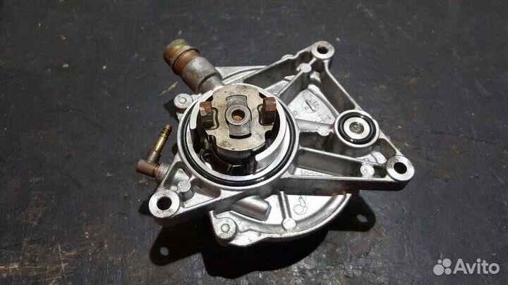 Вакуумный насос Porsche Cayenne 957 M48.51 08