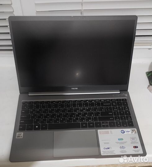 Tecno megabook t1