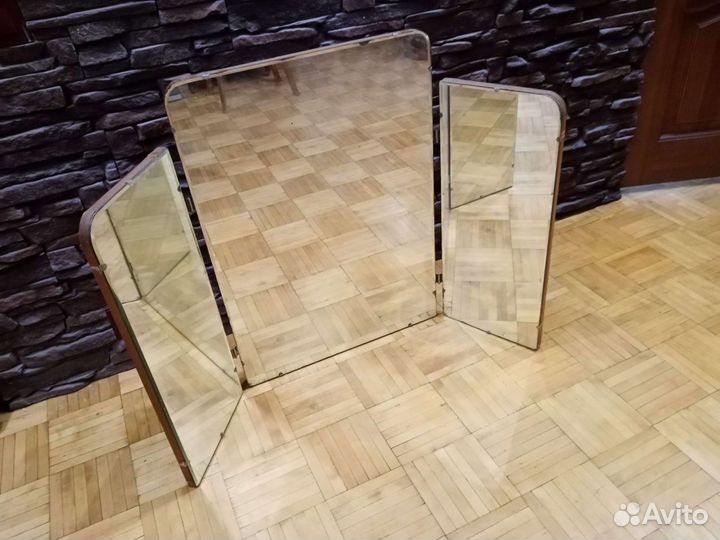 Зеркало. Советский трельяж