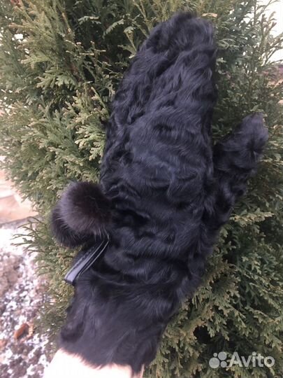 Меховые рукавички