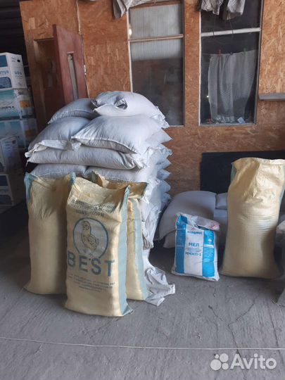 Комбикорм и зерно