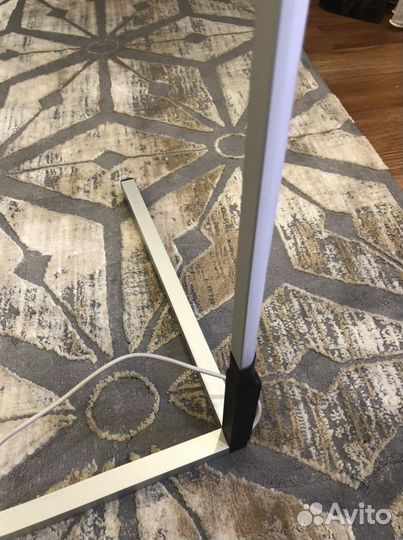 Интерьнрный свеильник 1,5 м