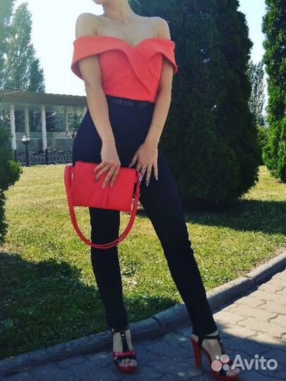 Комбинезон женский