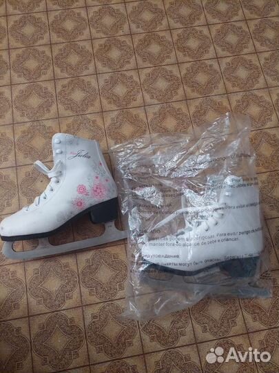 Коньки детские