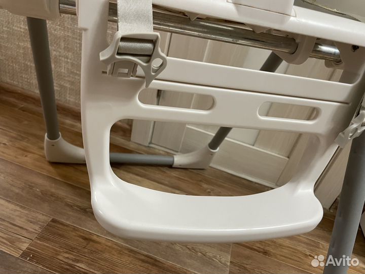 Стульчик для кормления nuovita