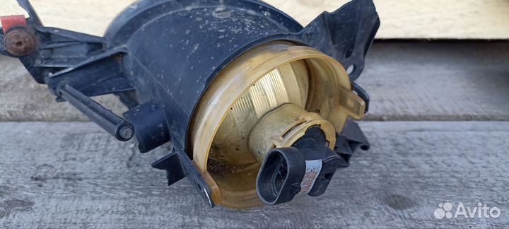 Противотуманная фара правая Опель корса Д