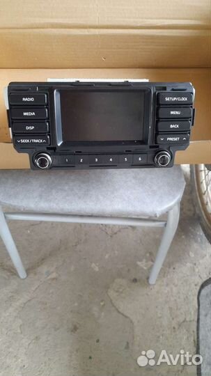 Штатная магнитола на kia rio 4 с панелькой