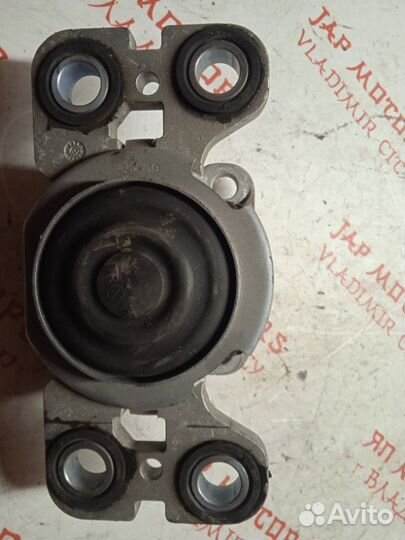 Подушка АКПП Volvo V70 универсал B5254T10 2010