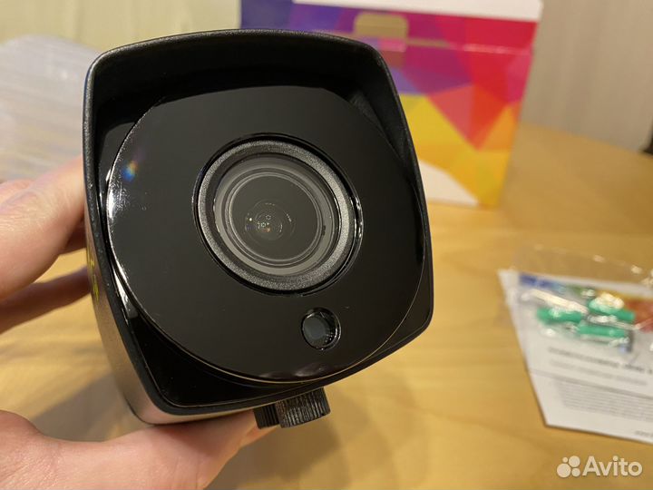 FullHD камеры с регулируемым углом обзора