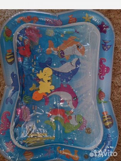 Водный коврик с пищалкой