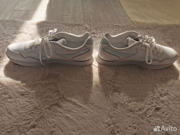 Кроссовки Reebok женские