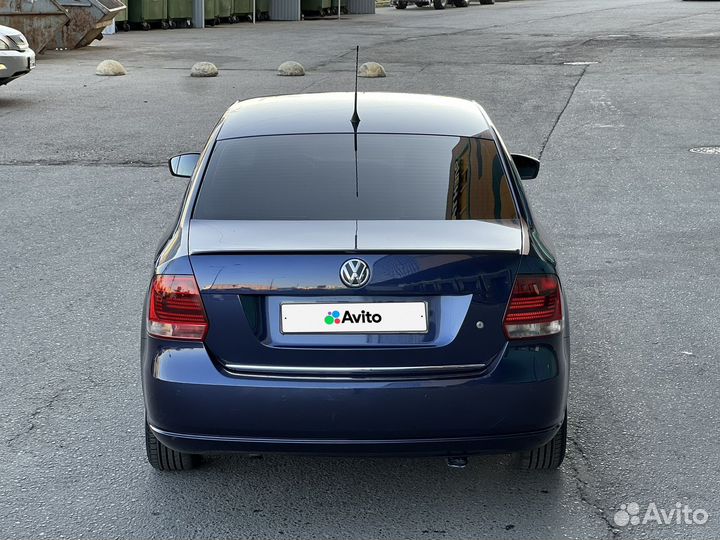 Volkswagen Polo 1.6 AT, 2011, 179 000 км