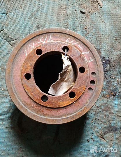 Шкив коленваа Volvo FL10