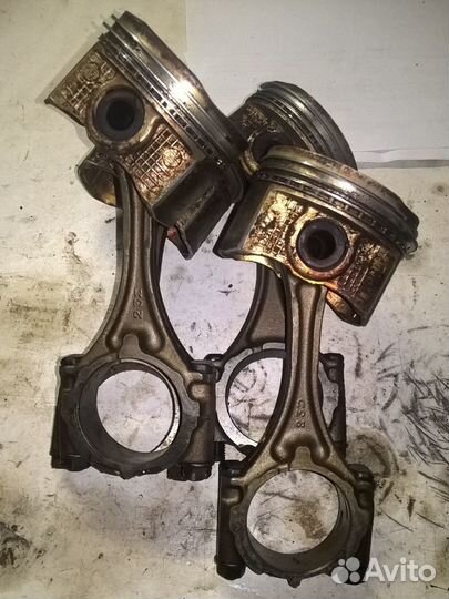 Поршень с шатуном в сборе 1G-FE Beams (Toyota)