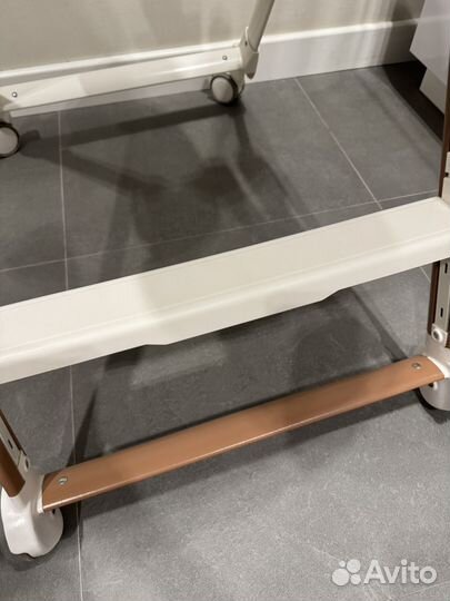 Стул для кормления happy baby