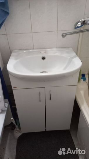 Тумба для ванной с раковиной