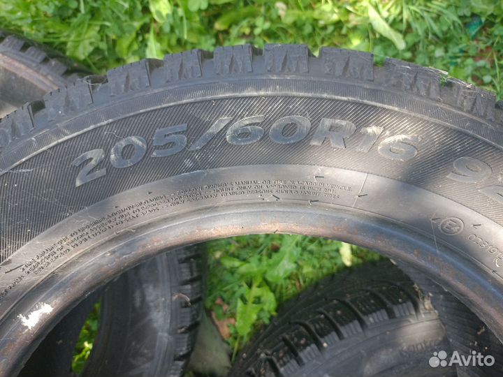 Hankook Winter I'Pike 10/60 R16 96T