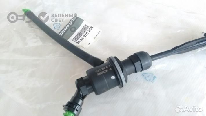 Renault 306107623R Цилиндр сцепления главный renau