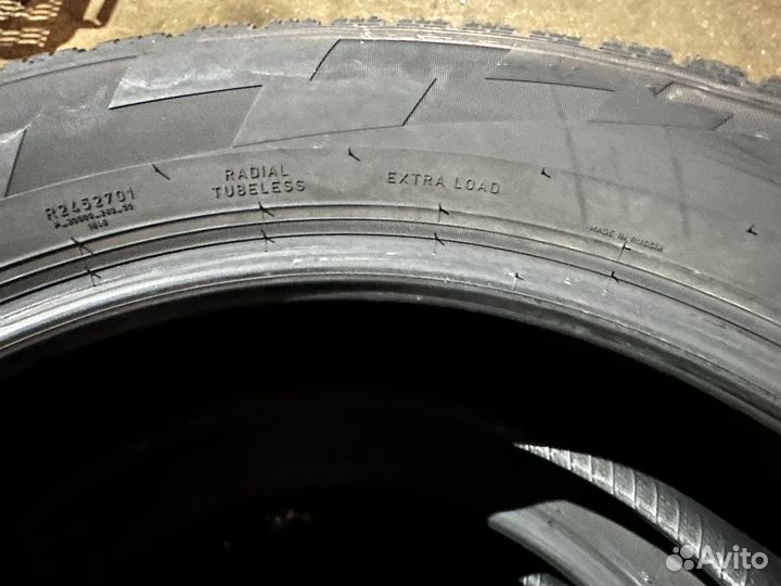 Pirelli Ice Zero FR 225/60 R18