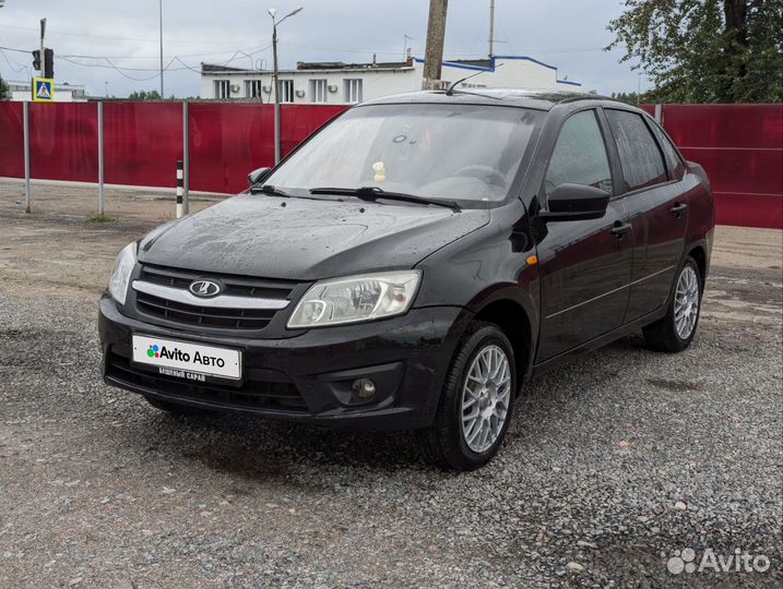 LADA Granta 1.6 МТ, 2017, 135 000 км