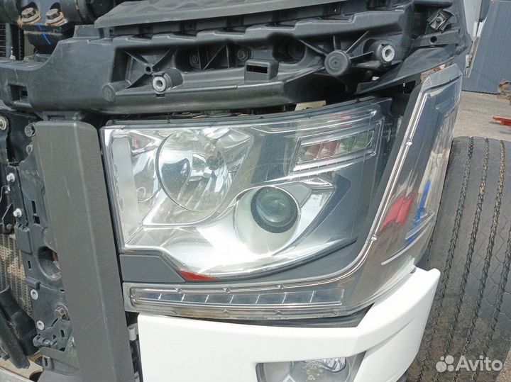 Фара левая 2020г Renault T