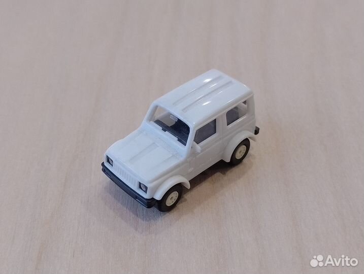 Suzuki Samurai 3-дв (1981-2003)