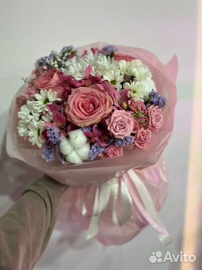 Цветы букеты с доставкой.розы с доставкой.розы