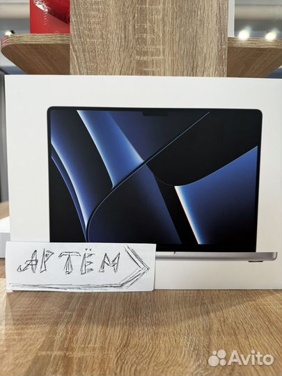 Macbook pro 14 m2 16 512