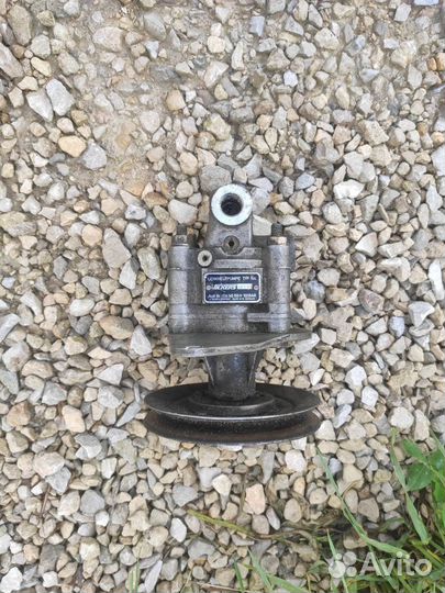 Насос гур Audi 100 С4