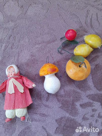 Ёлочная игрушка кукла
