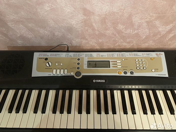 Синтезатор yamaha