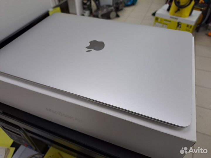MacBook i5 4x3.8ггц/8Гб/512SSD