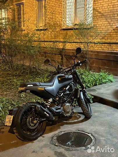 Husqvarna Svartpilen 401