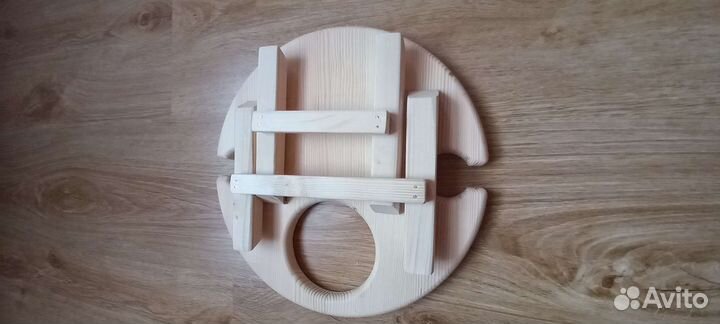 Винный столик. Винница. Винный столик с менажницой