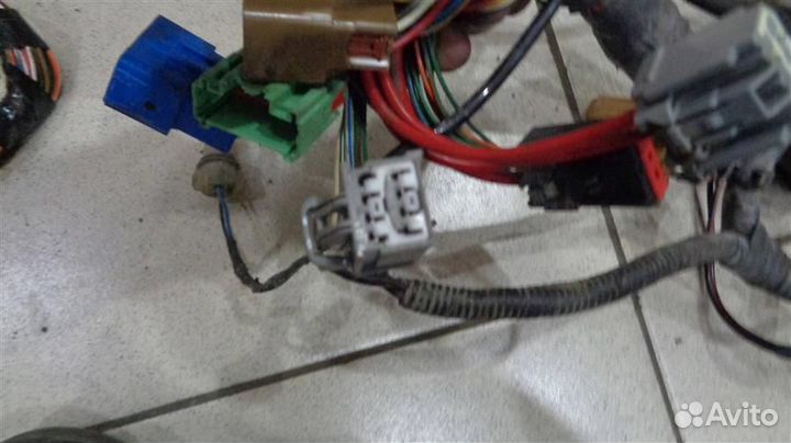 Проводка подкапотная Ford Mondeo 3 2000-2007