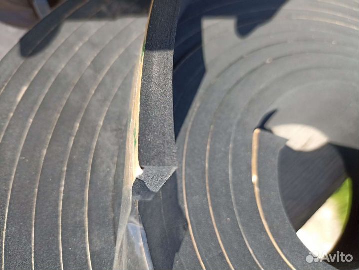 Уплотнитель 50мм х10мм х10м